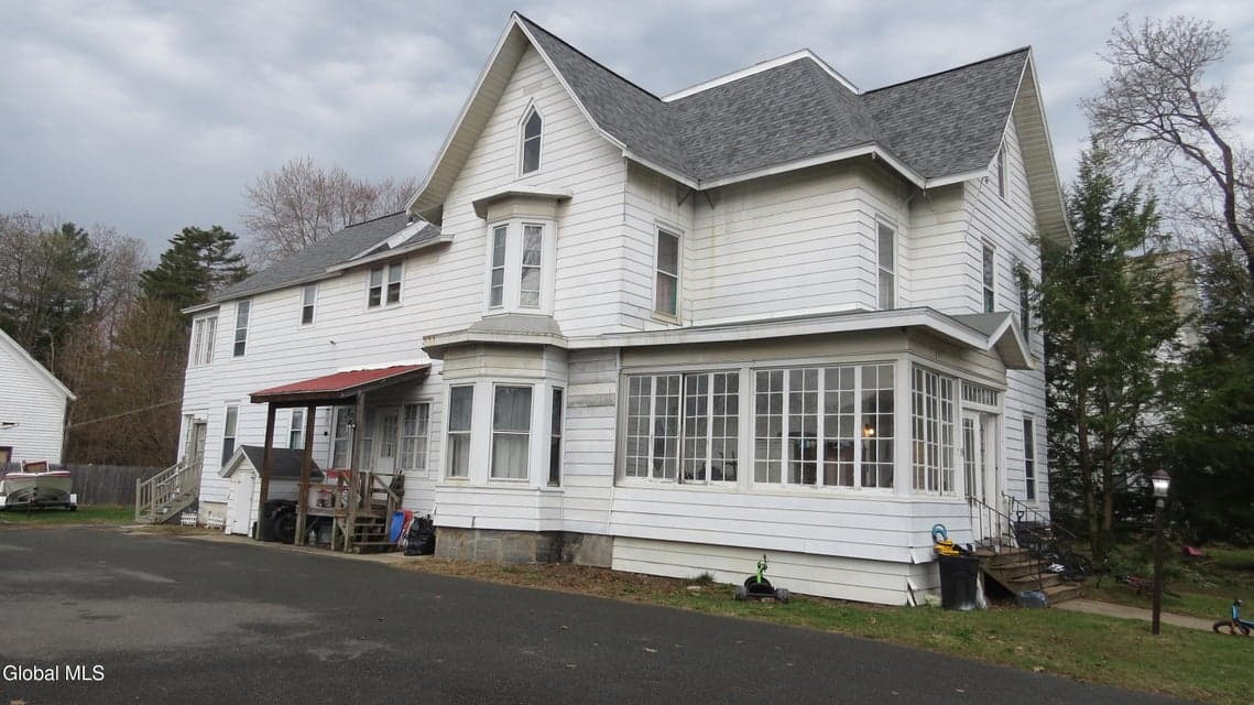 15 First Avenue, Broadalbin, NY, photo 3