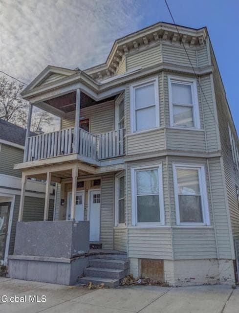 211 Quail Street, photo 1