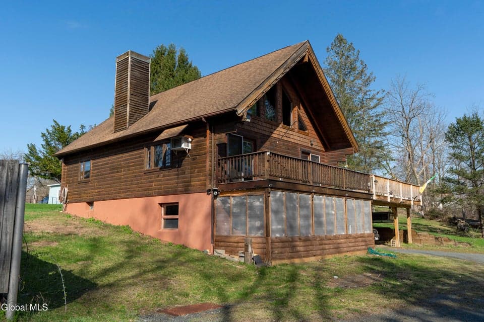 2 Cesta Lane, Troy, NY, photo 2