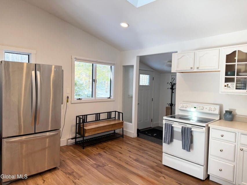 149 Peck Road, photo 4