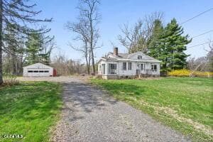 929 Pearse Road, photo 3