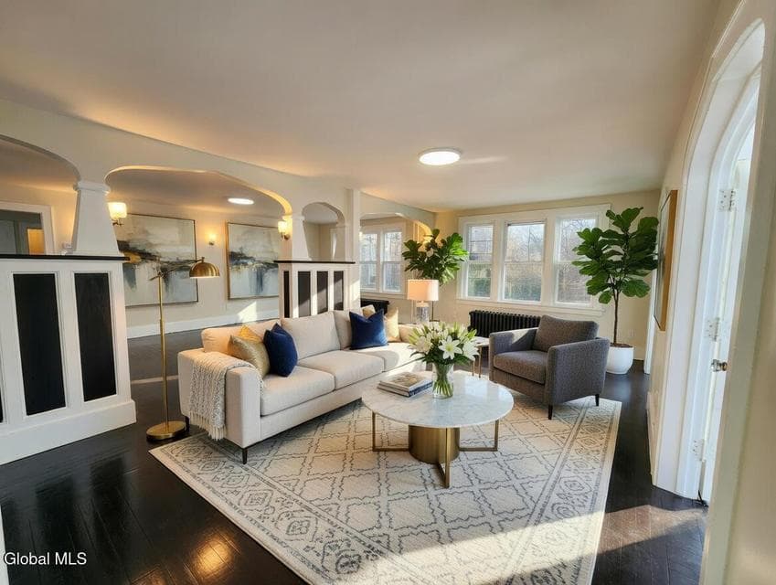 261 Altamont Avenue, photo 4