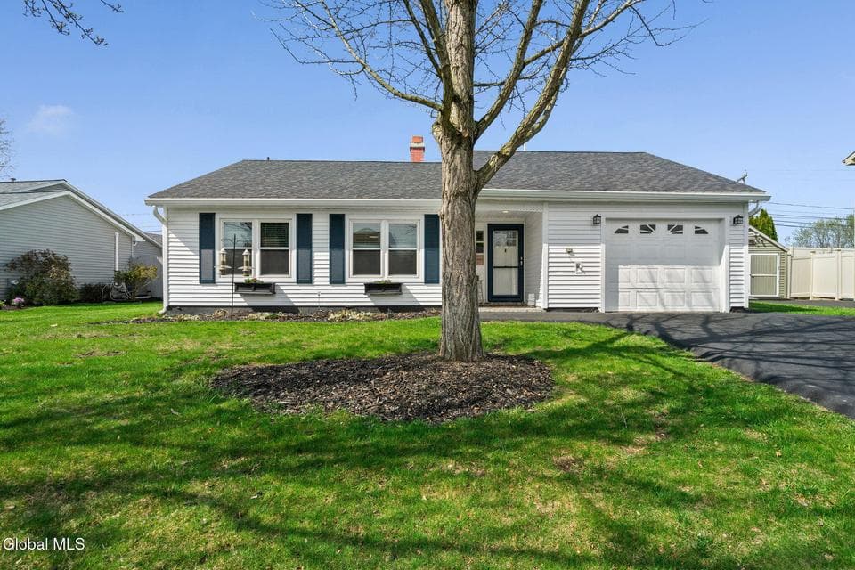 3 Willowbrook Lane, Cohoes, NY, photo 4