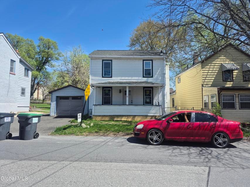 131 W Bridge Street, photo 2