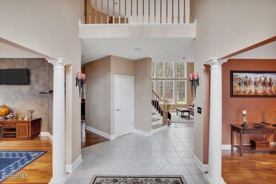 25 Rolling Brook Drive, photo 3