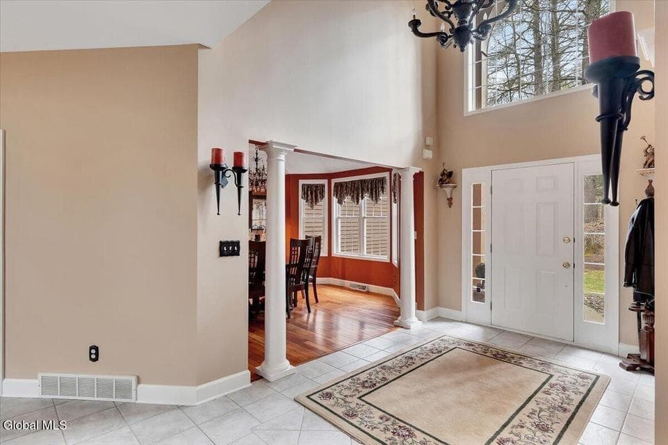 25 Rolling Brook Drive, photo 5