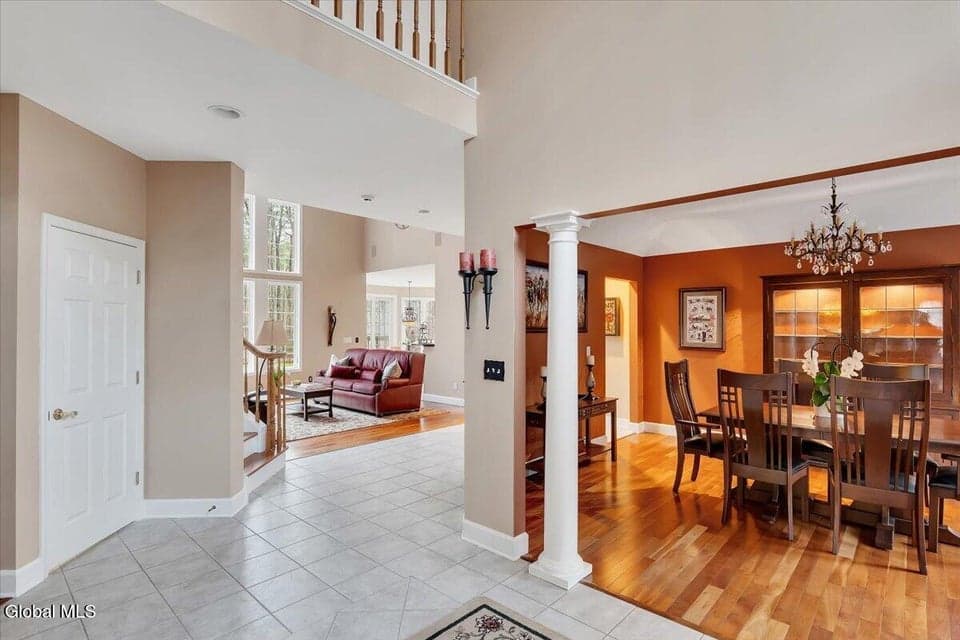 25 Rolling Brook Drive, photo 4