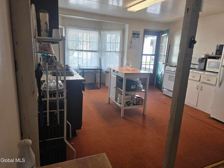 56 River Street, photo 2