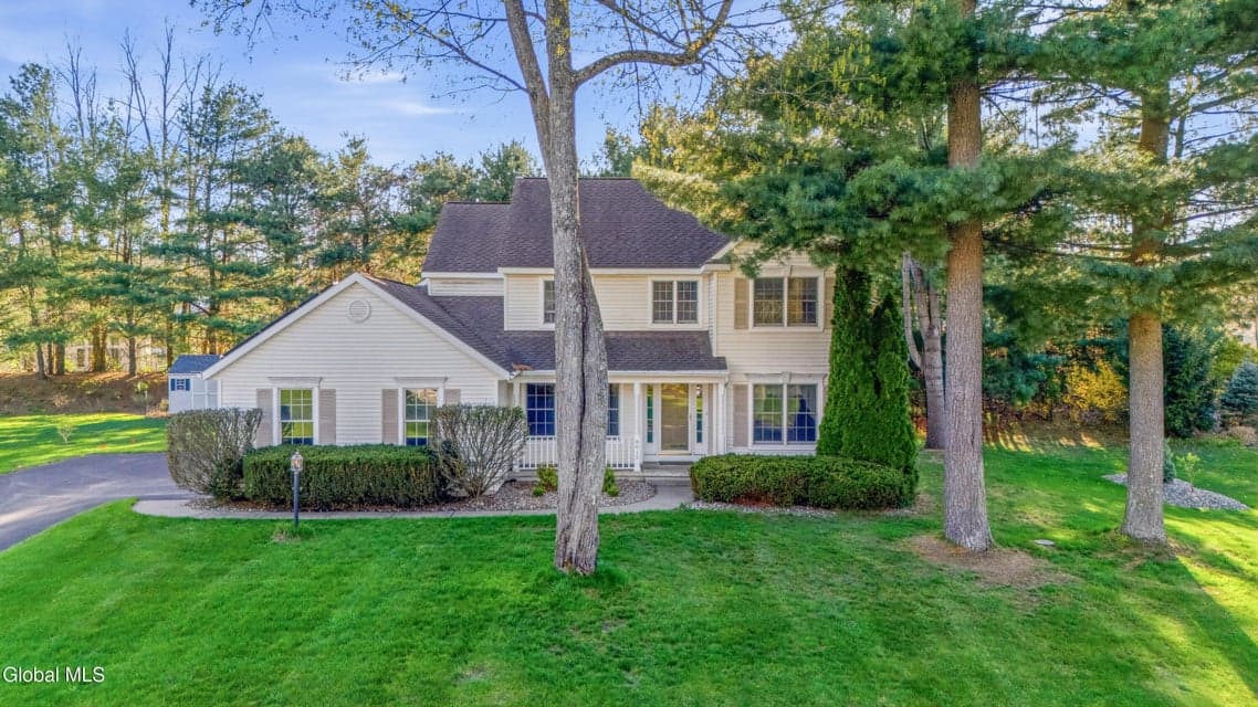 8015 Gregory Lane, Guilderland, NY, photo 1