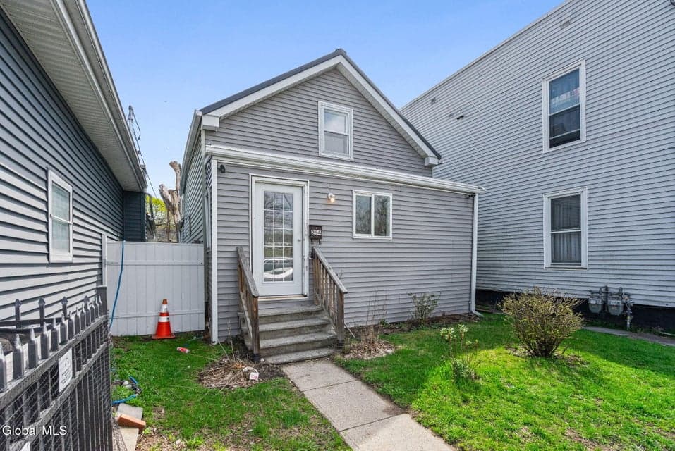 254 3rd Avenue, photo 2
