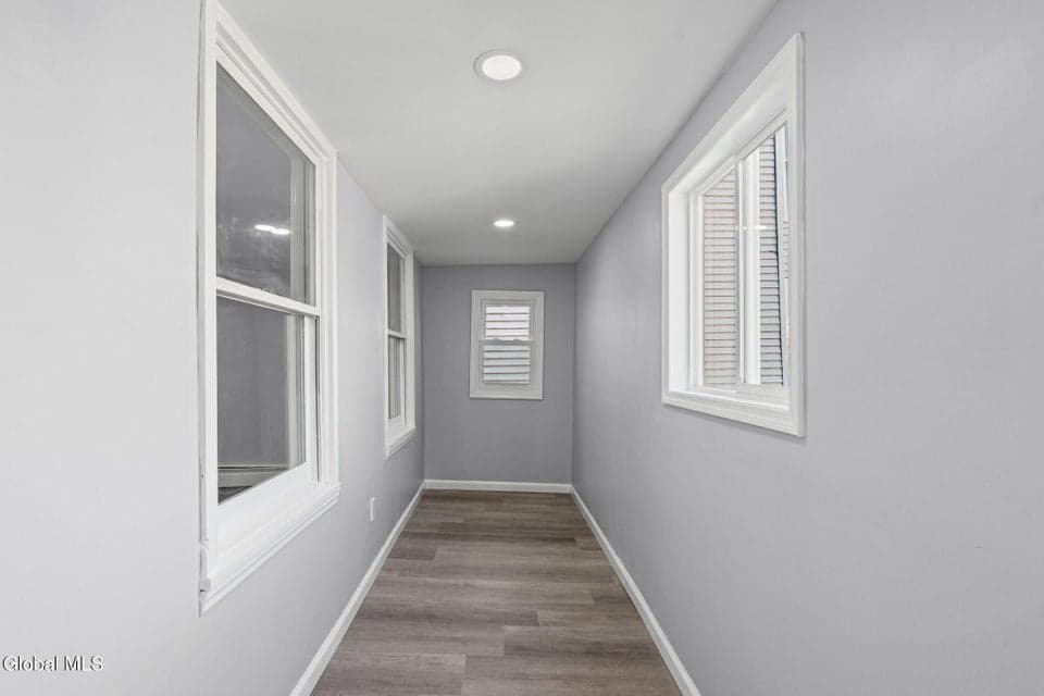 254 3rd Avenue, photo 5
