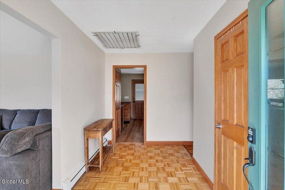 16 Denison Road, photo 2