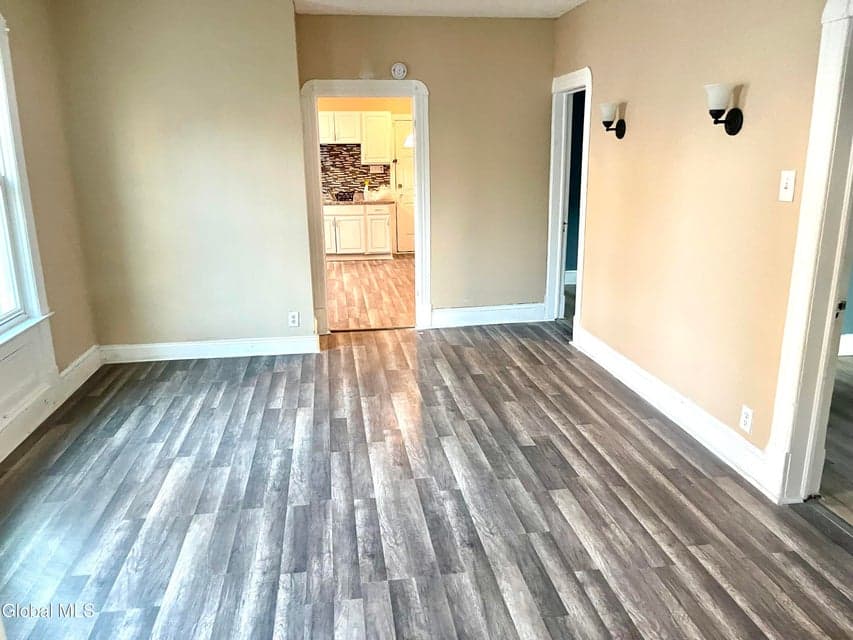 501 Paige Street, photo 4