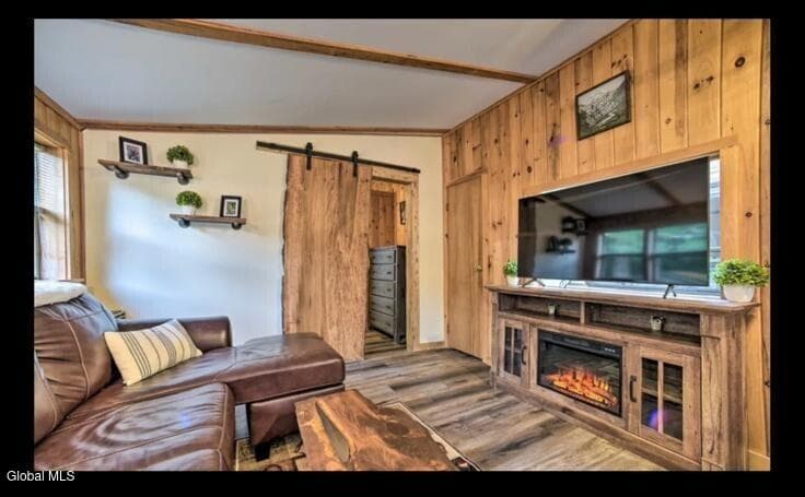 783 Woodstock Road, photo 1