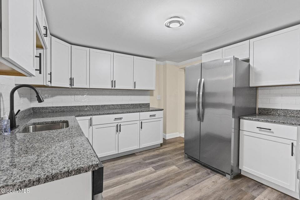 6 Mann Avenue, photo 5