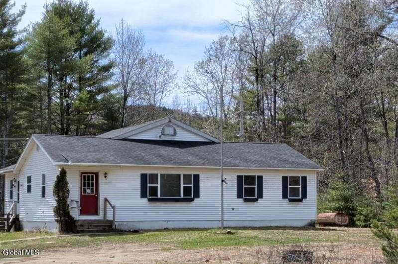 122 Cutting Road, photo 1