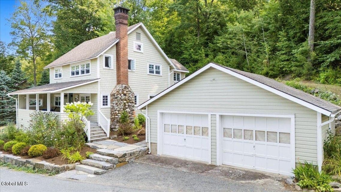 699 Gull Bay Road, photo 2