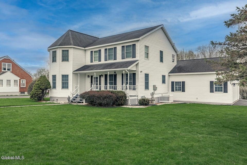26 Columbia Street, Amsterdam, NY 12010