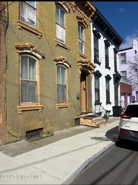 3 Osborne Street, photo 1