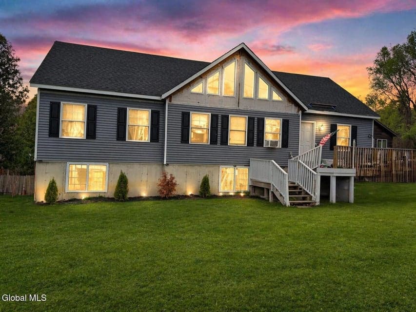 120 Krumkill Road, photo 1