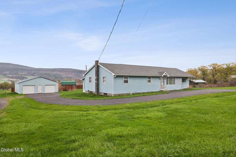 2642 State Route 145, photo 1