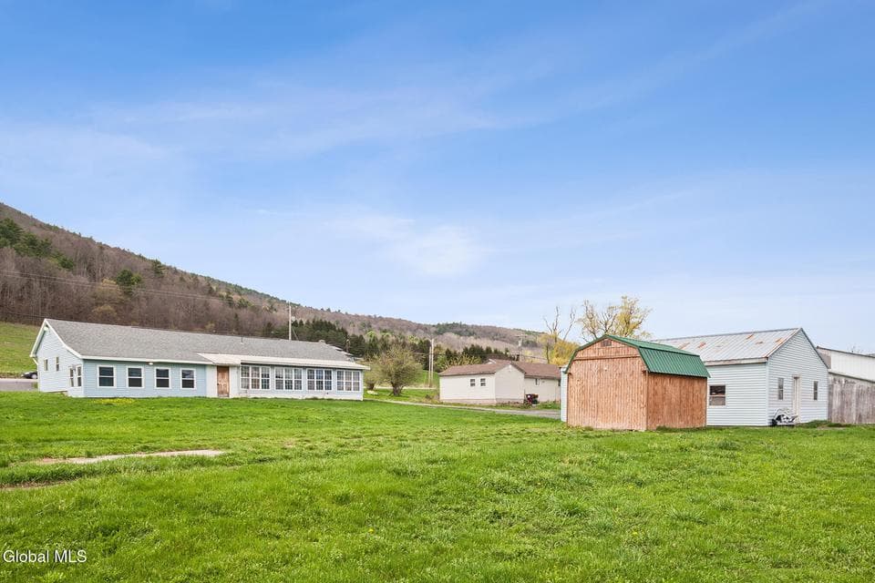 2642 State Route 145, photo 3
