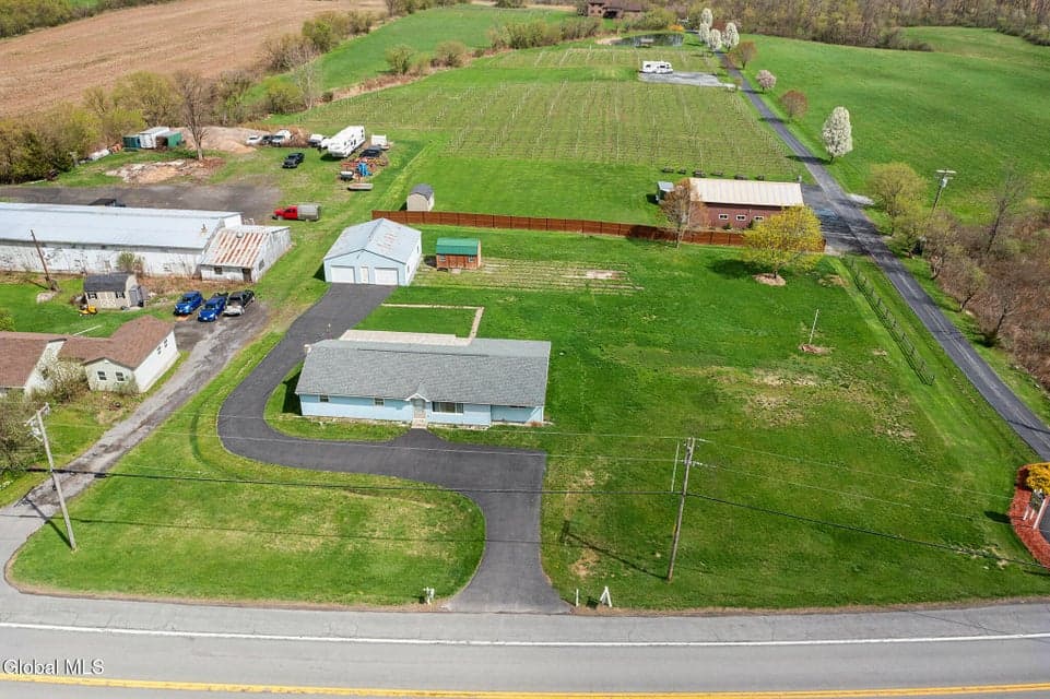 2642 State Route 145, photo 2