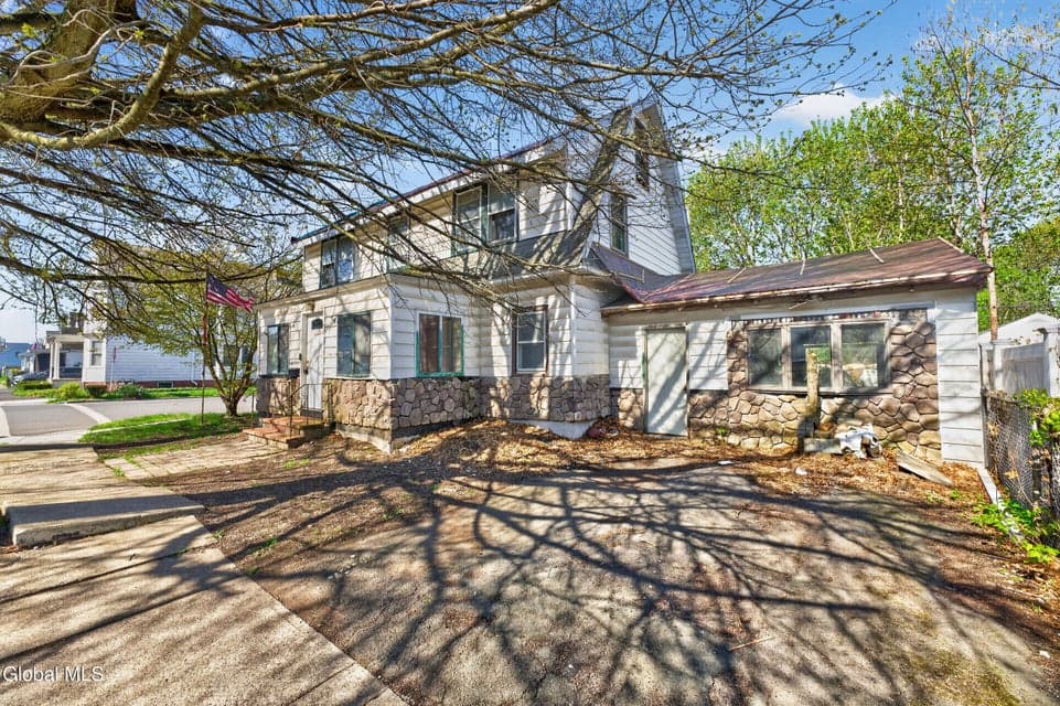 471 7th Avenue, photo 2