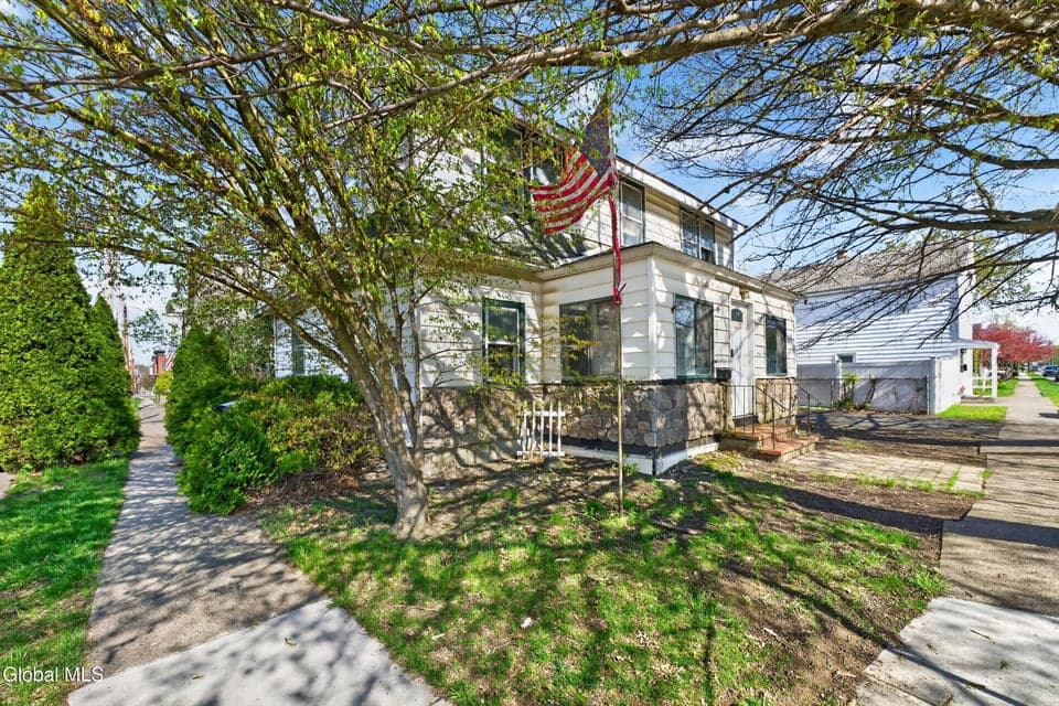 471 7th Avenue, photo 3