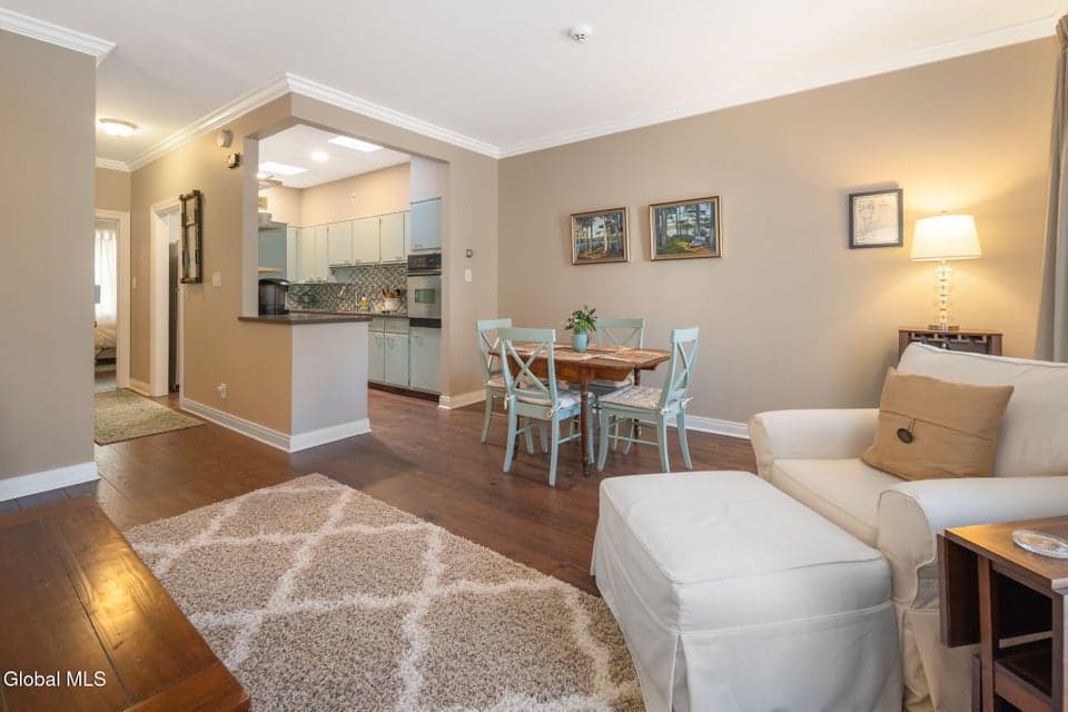 211 Lancaster Street, Albany, NY, photo 3