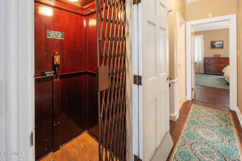 211 Lancaster Street, Albany, NY, photo 5