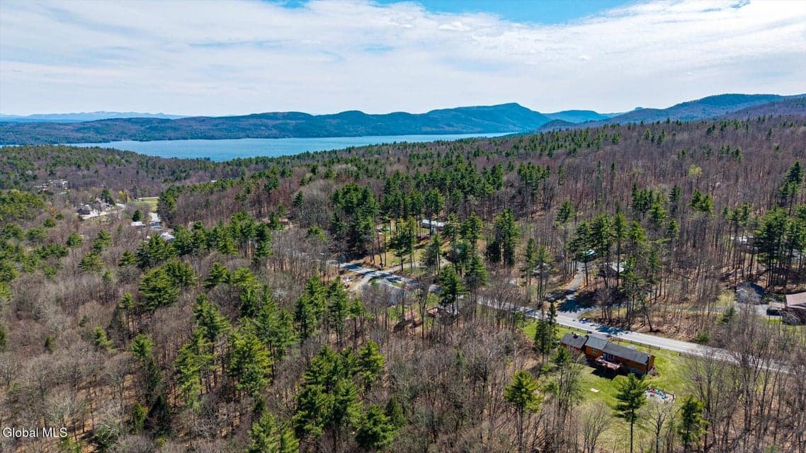 9549 Graphite Mountain Road, photo 3