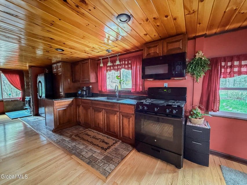 171 Willowbrook Drive, photo 5