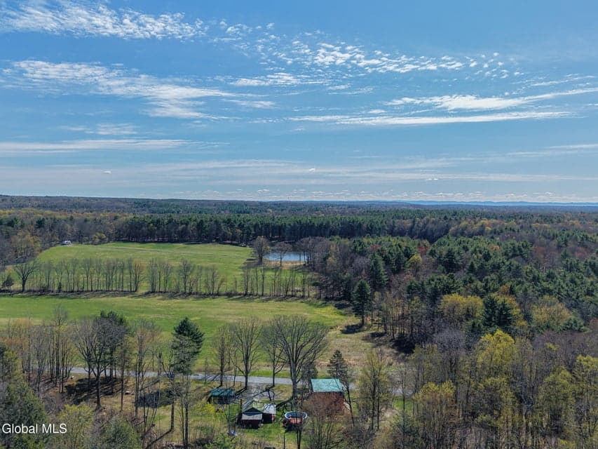 171 Willowbrook Drive, photo 4