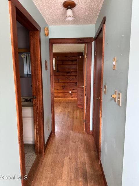 885 S Schodack Road, photo 5