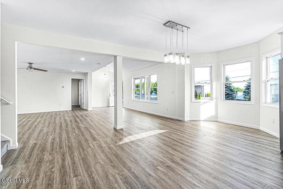 15 Farm To Market Road, photo 5