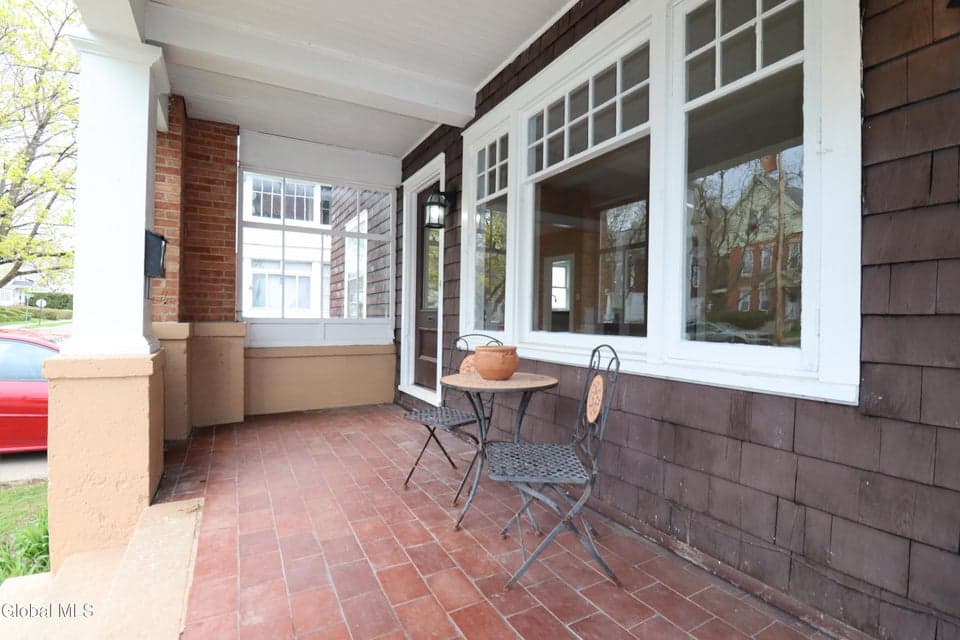 28 Stewart Street, Amsterdam, NY, photo 2