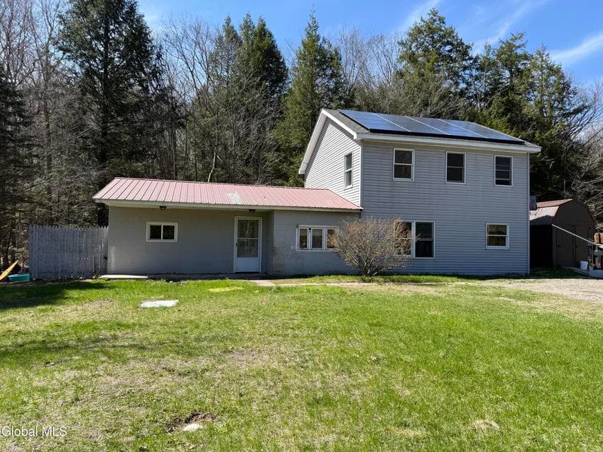 79 Michigan Lane, photo 2