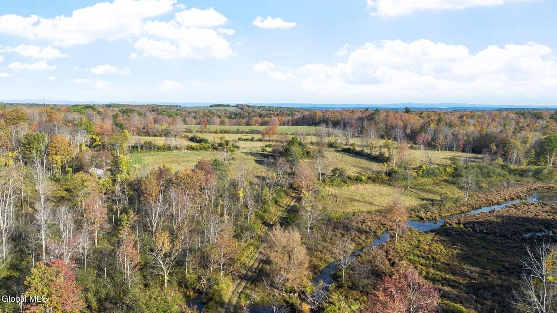 207 Kropp Road, photo 2