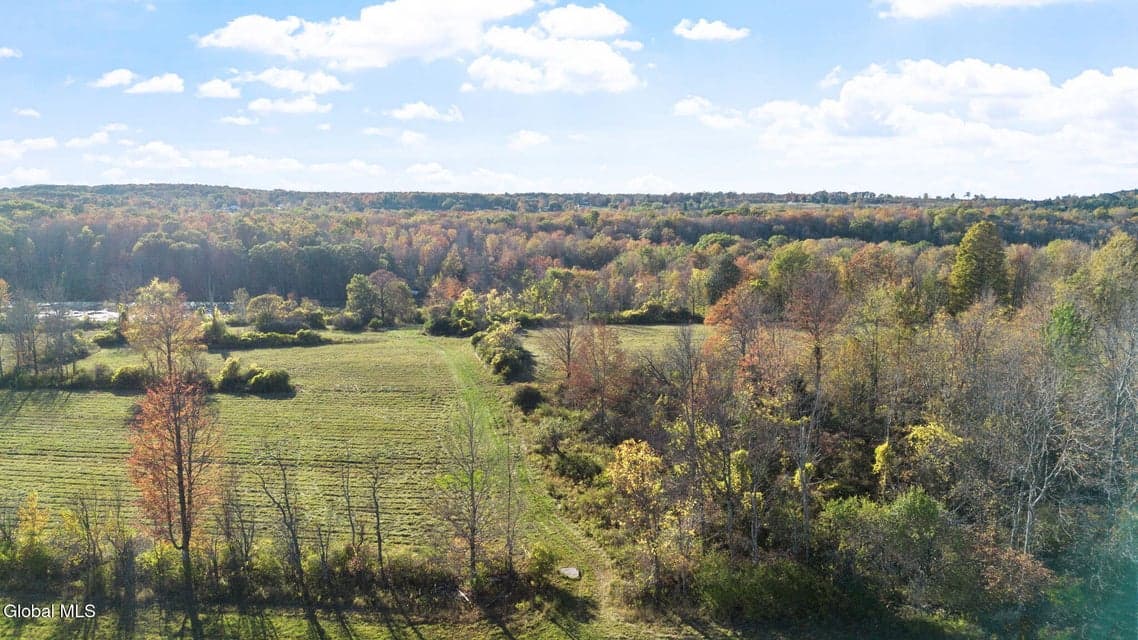 207 Kropp Road, photo 3