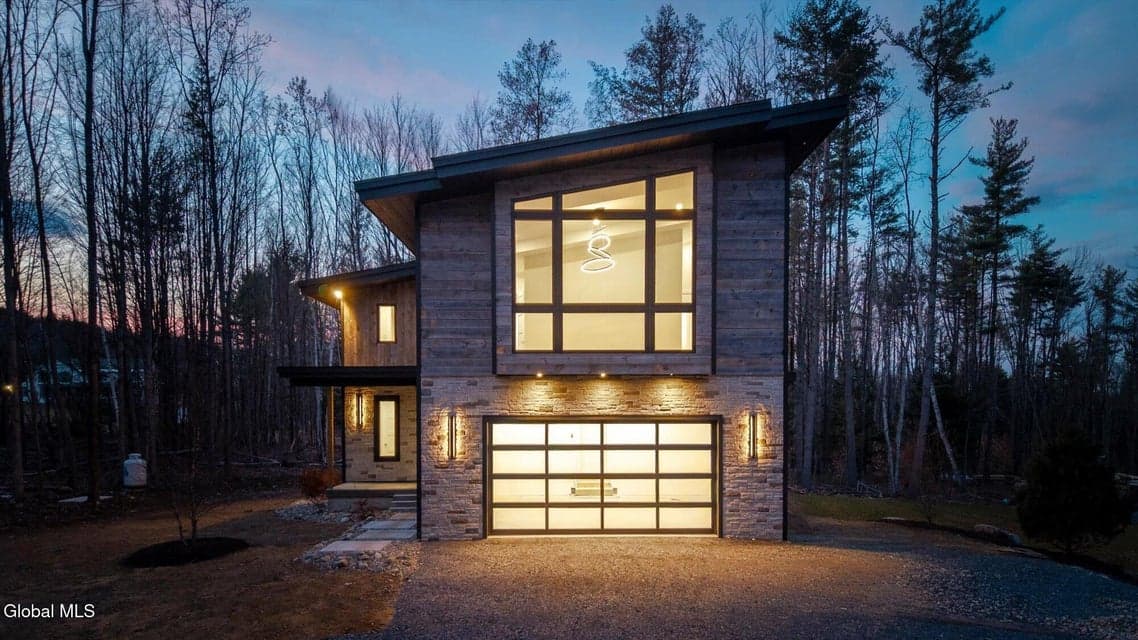 11 S Eagle Ridge, photo 2