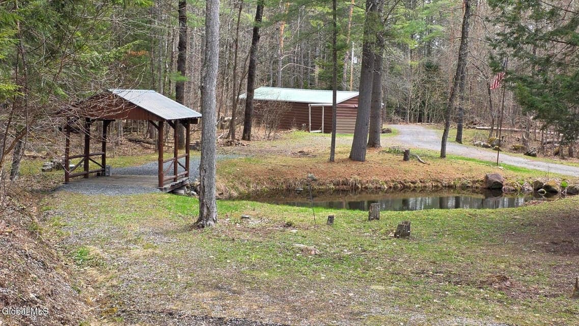 241 Windfall Road, photo 3