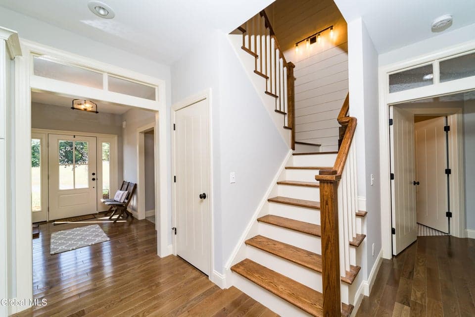 99 Sand Hill Road, photo 5