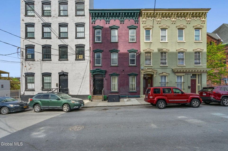 3 Sherman Street, Albany, NY 12210, photo 1