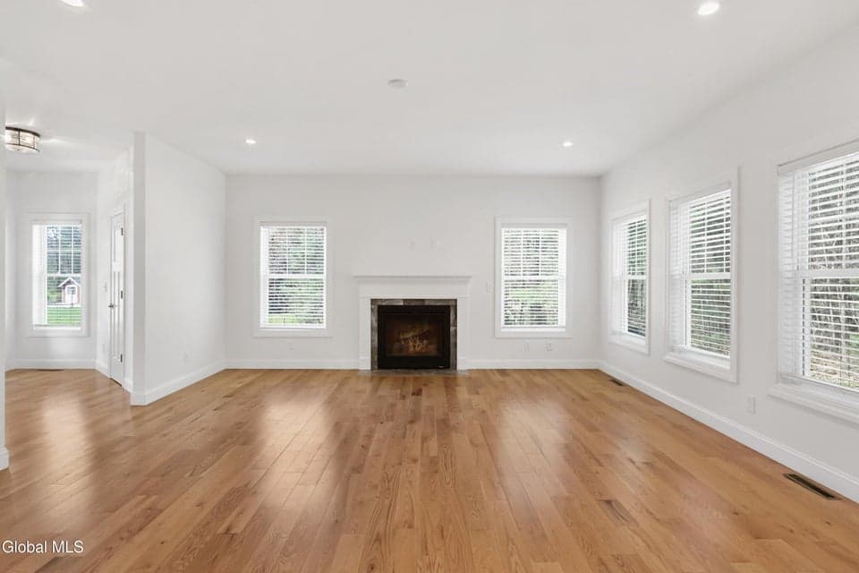6 Pine Bark Place, photo 5