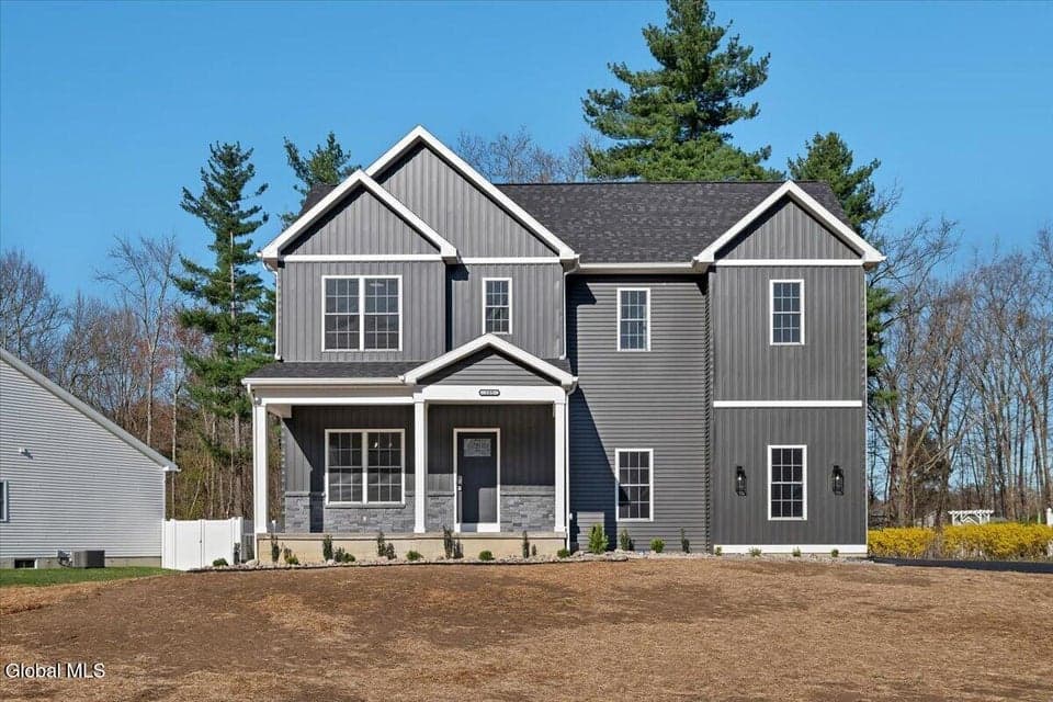 105 Diamond Place, photo 1