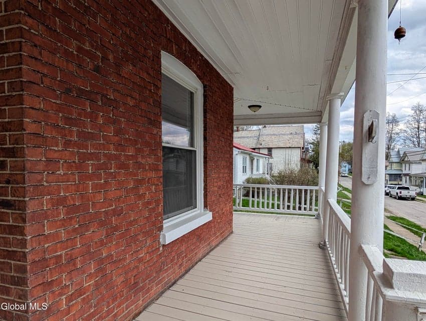 21 Monroe Street, photo 5