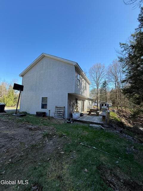 79 Michigan Lane, photo 3