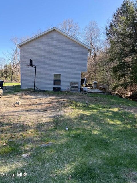 79 Michigan Lane, photo 4