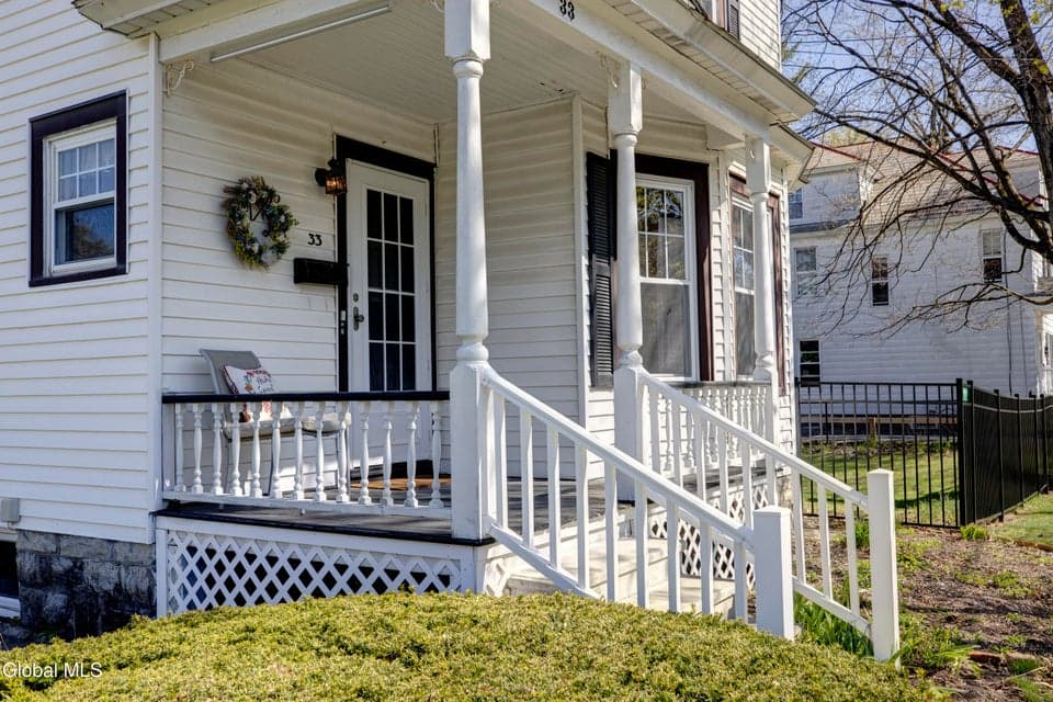 33 Sheridan Street, Glens Falls, NY, photo 3
